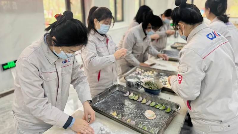 決戰四季度 暖心保供應 | 黃河同力開(kāi)展“餃香暖冬 職得同行”冬至活動(dòng)